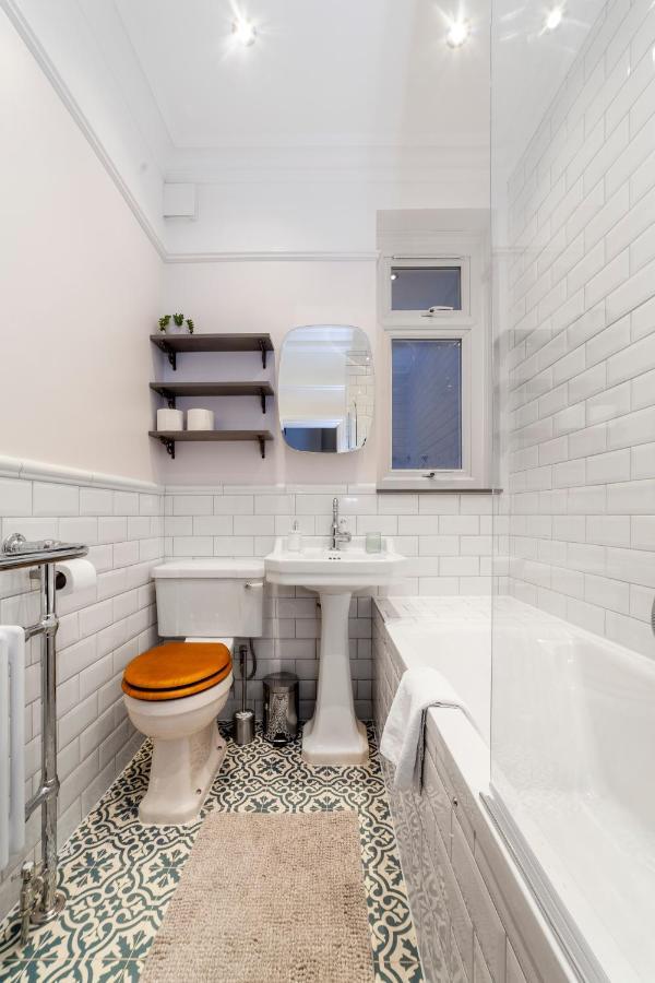 Stylish 1 Bdr Wcommunal Garden, Greenwich * Londen